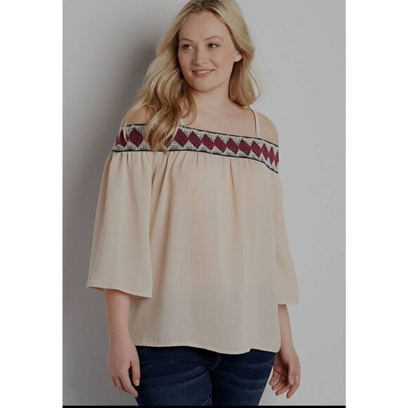 Maurices LARGE cold shoulder blush magenta diamond top. Adjustable straps. Magen - Picture 1 of 8